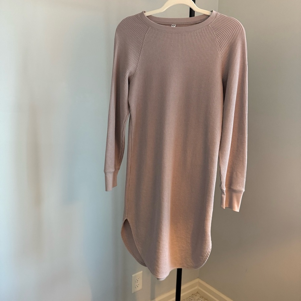 Black, Cream, and Tan Long Sleeve High End Waffle Dresses (Lot of 3) - Picture 7 of 10